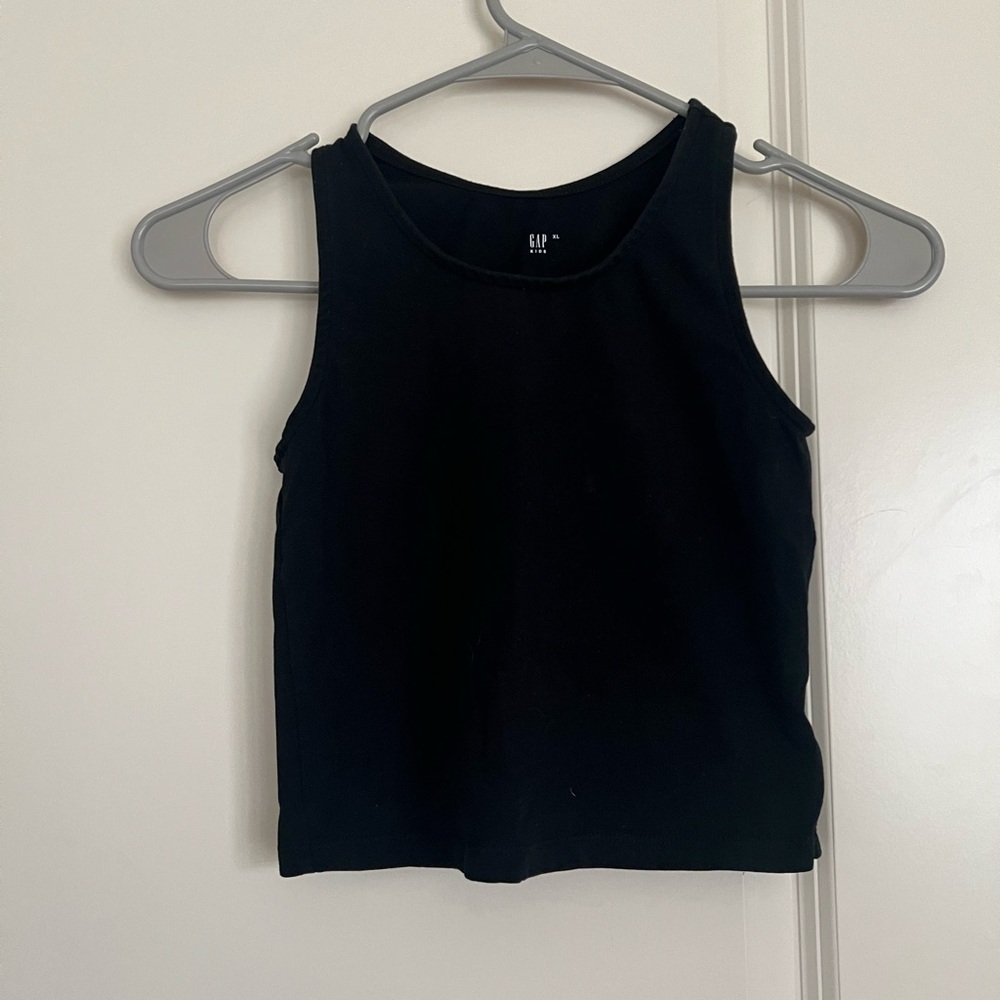 Black Gap kids cropped tank top
